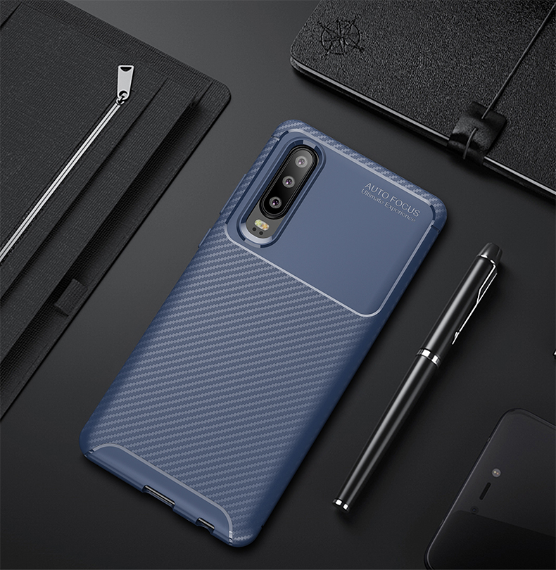 Case Huawei P30 # Pre-Order * เคสคาร์บอนไฟเบอร์ ส่วนด้านในออกแบบระบายความร้อน *