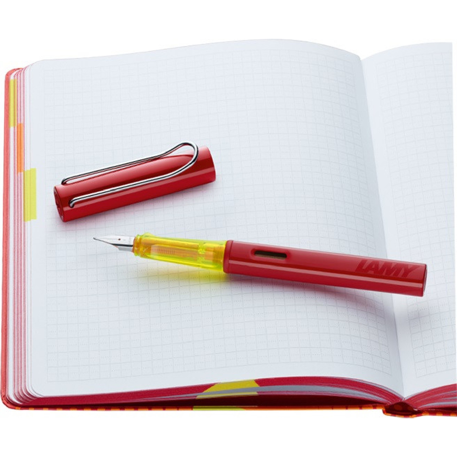 LAMY AL-star glossy red + paper notebook set - limited edition 2022
