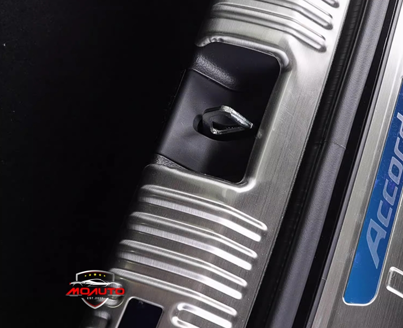 สคับเพลทท้ายรถ NEW ACCORD (G11)