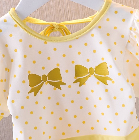 ชุดว่ายน้ำ ลายโบว์ สีเหลือง ไซส์ XL