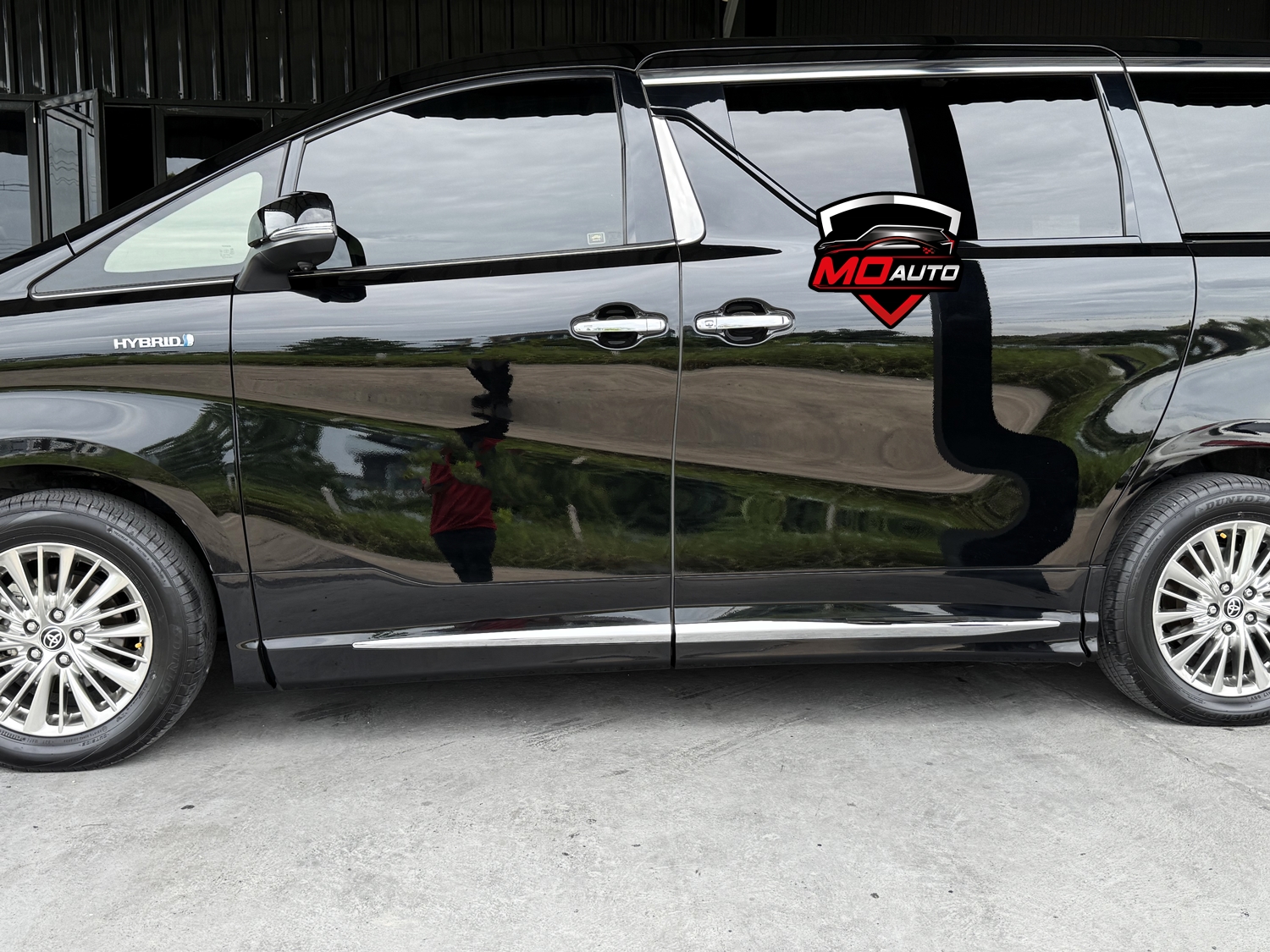 ชุดแต่งรอบคัน ALPHARD 30 HYBRID X ทรง Modellista