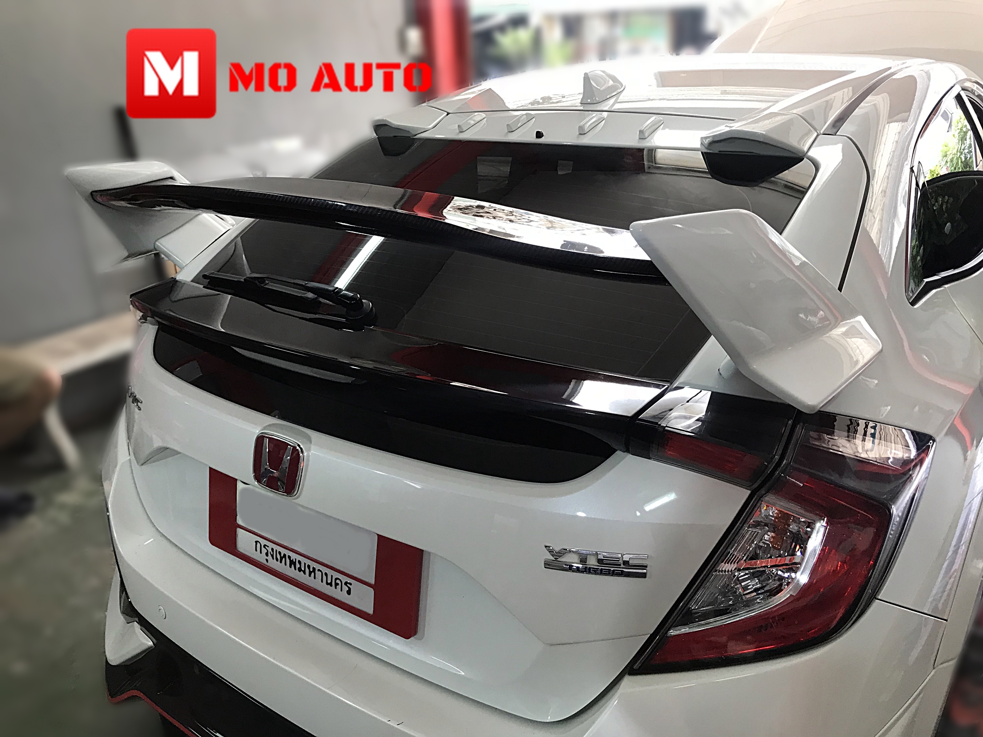 ชุดแต่ง TYPE-R CIVIC FK Hatchback แบบสวมทับ