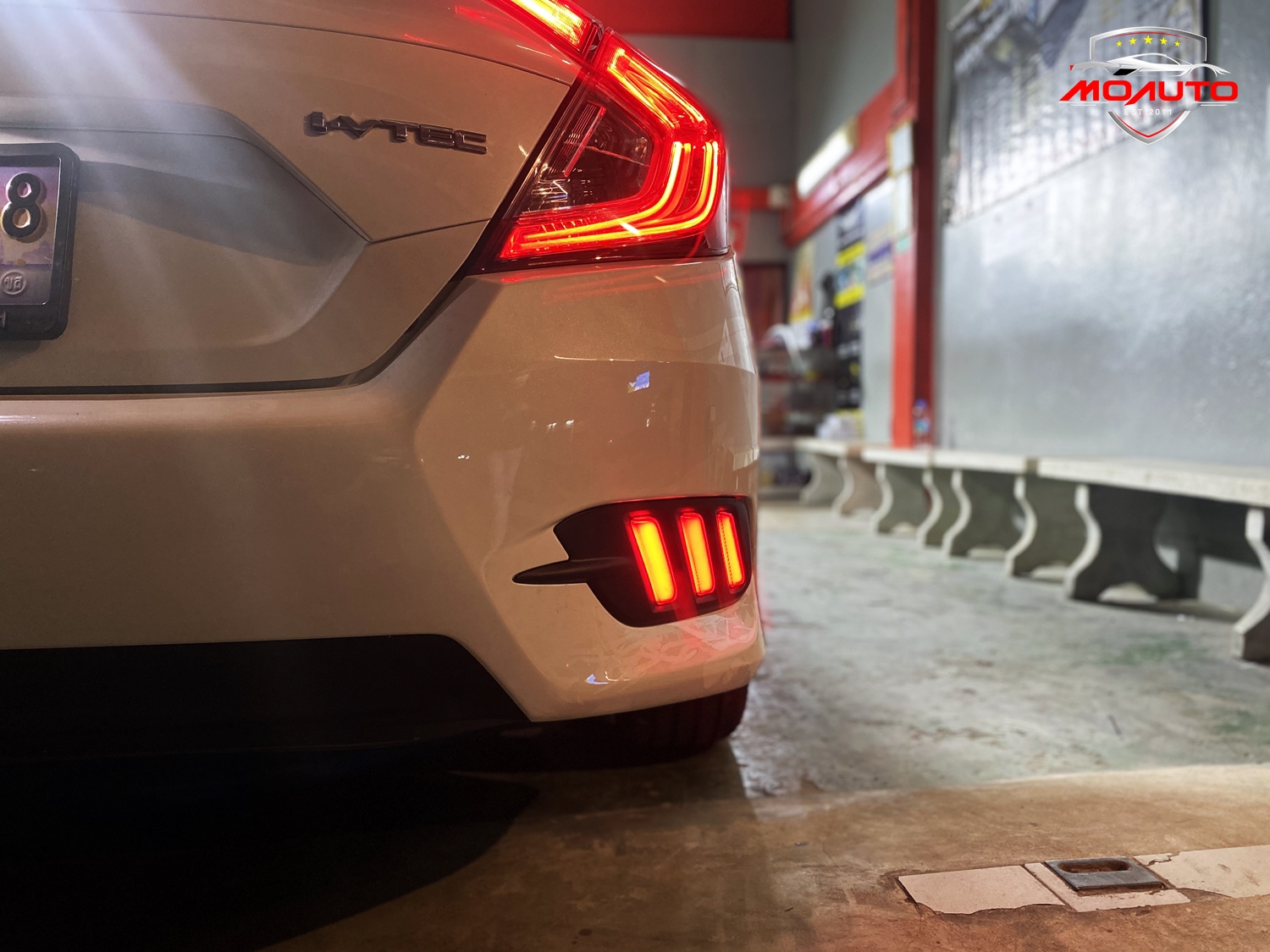 ไฟเบรคกันชนท้าย Mustang Style Civic FC 2016-2021