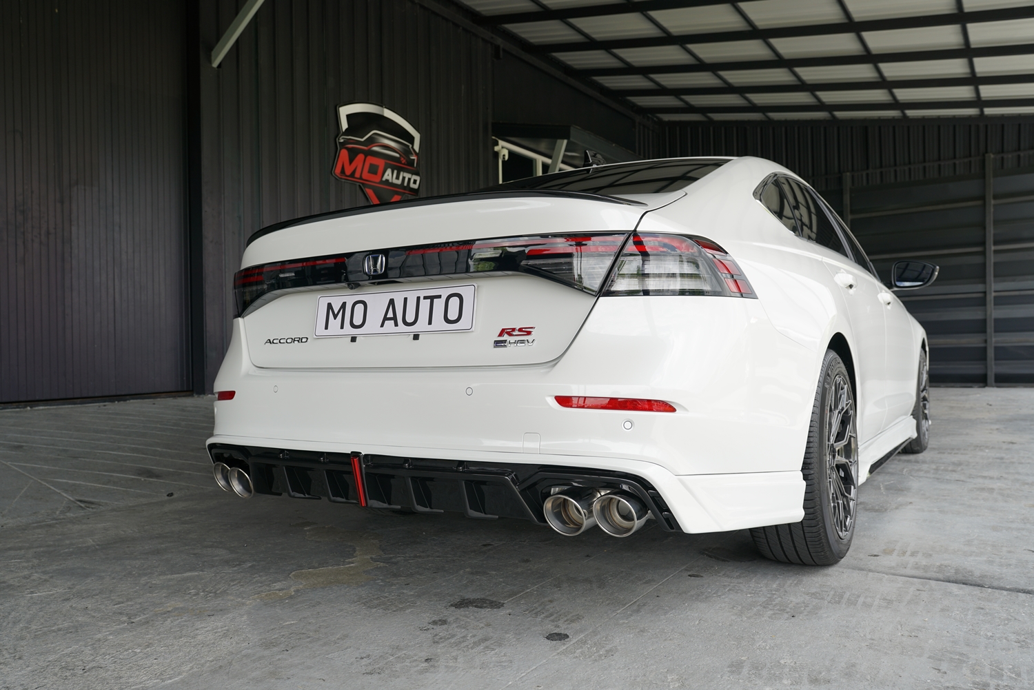 ชุดแต่งสเกิร์ตรอบคัน NEW ACCORD G11 ทรง M-STYLE