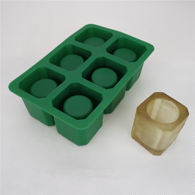 แม่พิมพ์ซิลิโคน แก้ว 6 ช่อง 4*4*5 cm 50g