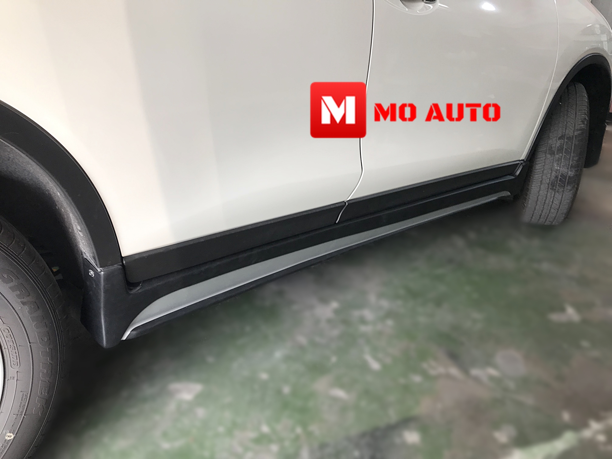 ชุดแต่งสเกิร์ตรอบคัน R&R X-trail