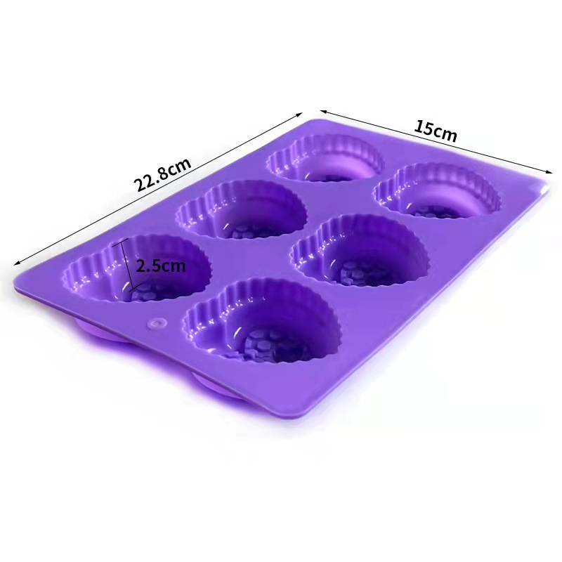 แม่พิมพ์ซิลิโคนหัวใจ ลายผึ้ง 65g 6ช่อง 6.5*6.1*2.5cm 007994