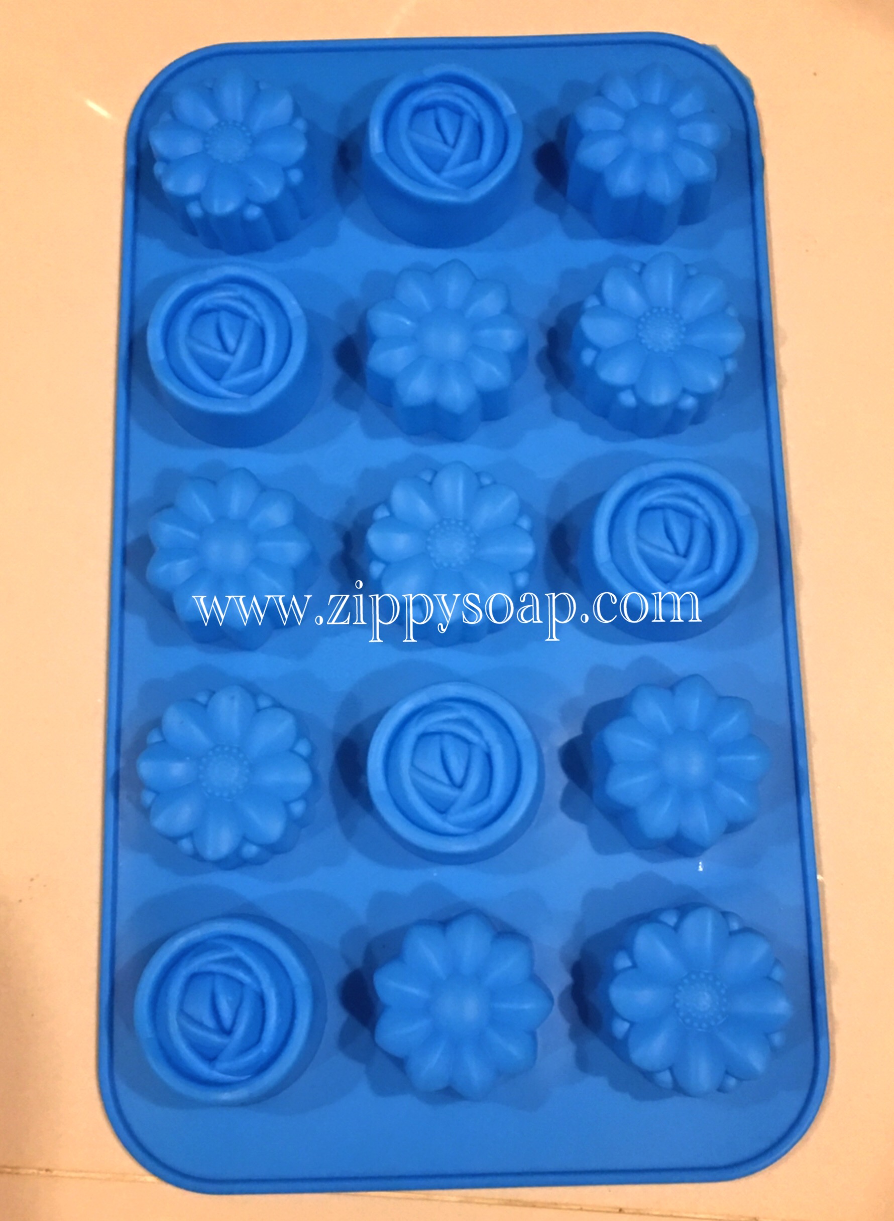 แม่พิมพ์ซิลิโคนดอกไม้คละแบบ. 25g+-
