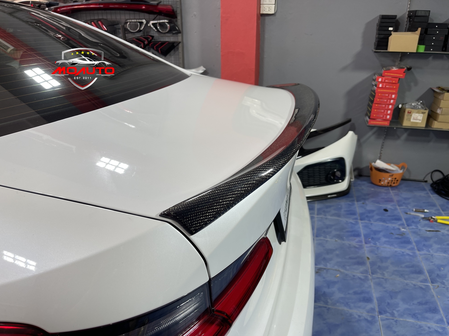 สปอยเลอร์ฝากระโปรงท้าย BMW G20 ทรง MP