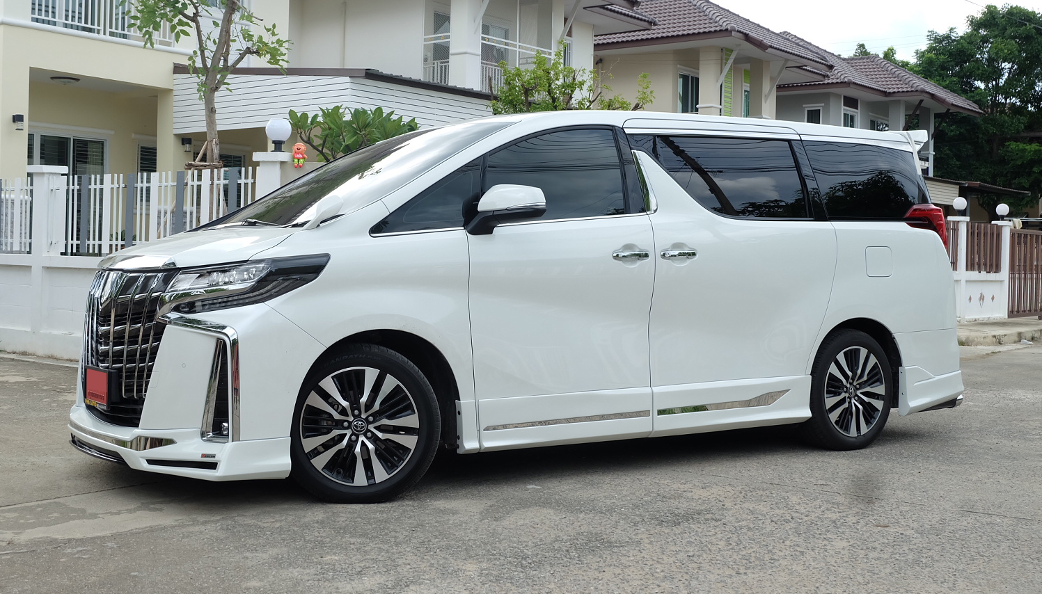 ชุดแต่งรอบคัน ZERCON-X ALPHARD 30 MC