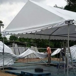 เต็นท์ทรงจั่ว ขนาด กว้าง4เมตร x ยาว10เมตร x สูง2.5เมตร เต็นท์จั่ว เต็นท์ทรงจั่ว เต็นท์ผ้าใบทรงจั่ว เต็นท์เช่า เต็นท์จอดรถ เต็นท์จัดงาน เต็นท์งานวัด เต็นท์วัด