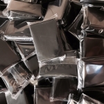 สบู่ถ่านชาโคลว์ ดีทอกซ์ผิว