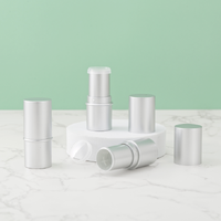 หลอดบาล์ม ฝา 2 ชั้น สีเงิน ขนาด 6 กรัม 1ชิ้น 005437