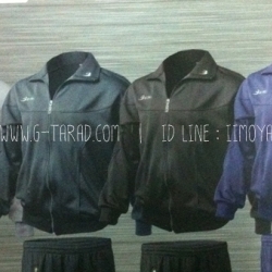 BCS เสื้อวอร์มสีล้วน