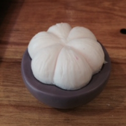 แม่พิมพ์ รูปมังคุดปลอกเปลือก 115g ผลิตขั้นต่ำ 5 ชิ้น AHU