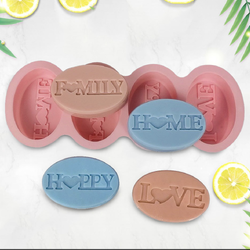 แม่พิมพ์ซิลิโคนวงรี 4 ช่อง 5.7*9*2.3 cm 100g 005717