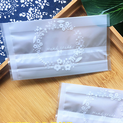 ซองพลาสติกขยายข้าง ลายดอกไม้สีขาว 9*14+2.5CM 100 ชิ้น