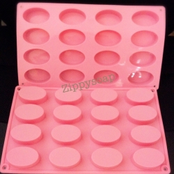 แม่พิมพ์ซิลิโคน รูปวงรี 16 ช่อง 26g 3.5 x 5.5 x 2 cm