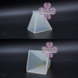 แม่พิมพ์ซิลิโคนพีระมิด 35g 004183