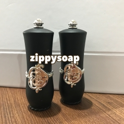 หลอดลิปสีดำสายคาด 1 ชิ้น