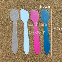 ไม้พายพลาสติก ไม้พายตักครีม ขนาด8.2*1.5cm.(100ชิ้น/ชิ้นละ1฿) ระบุสีได้
