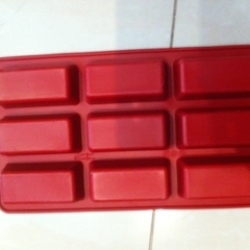 แม่พิมพ์รูปสี่เหลี่ยม 6x2.9x1.9cm 9 ช่อง