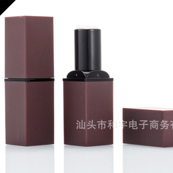 หลอดลิปสี่เหลี่ยม สีน้ำตาลแดง 1 ชิ้น 005463
