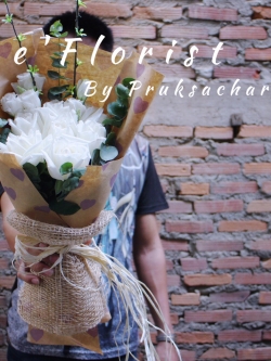 B50 thai White rose (Fresh flower)