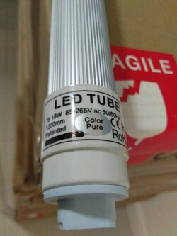 LED-T8 18W 220V Color Pure 1200mm.