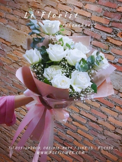 B2019-5 Premium white rose bouquet