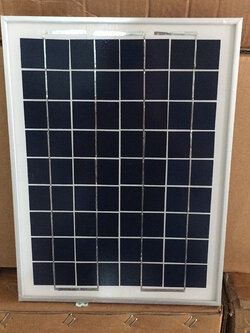 แผงโซล่าเซลล์ ชนิด Poly-Crystalline ขนาด 10W