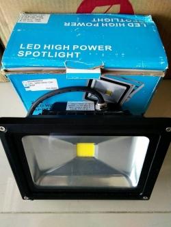 หลอดไฟ LED-FL ขนาด 20W 220V Cool White IP65 **ราคาไม่รวมส่ง