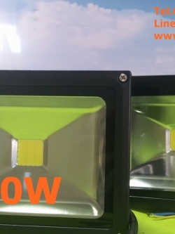 หลอดไฟ LED-FL ขนาด 30W 220V 6000K(3y warranty)TPT **กรุณาติดต่อเจ้าหน้าที่ ราคายังไม่รวมจัดส่ง**