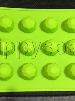 แม่พิมพ์ซิลิโคน เพชร 15 g 3*2.2 cm