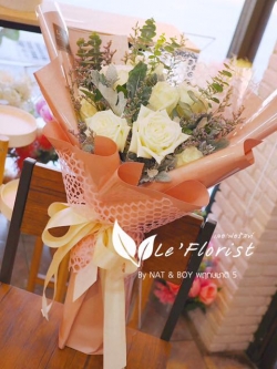 White Premium Rose Wrapping Craft Paper