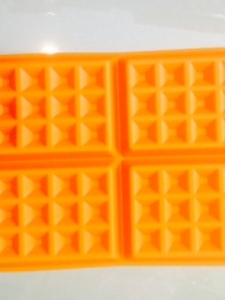 แม่พิมพ์ รูปwaffle ขนาด 13x8x1.6cm