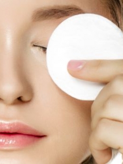 PEG-6 Caprylic สารเช็ดเครื่องสำอางค์ 100ml