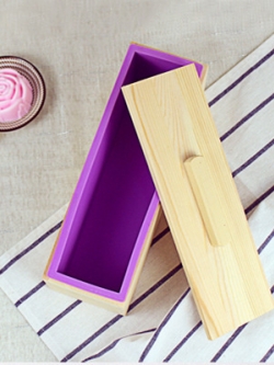 แม่พิมพ์ซิลิโคน loaf 1200g พร้อมเฟรมไม้ และฝาปิด 7*26*8 cm.