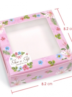กล่องใส่สบู่ลายดอกไม้สีชมพู มีช่องพลาสติกใส 60 ชิ้น