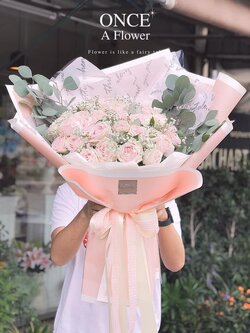Import Sweet Pink Roses (40 Roses)
