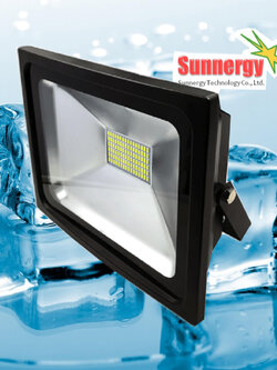 Solar Flood Light 12V 50W รุ่น STCLF-LVFSMD50W