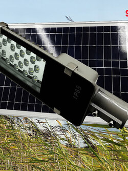 โคมไฟ LED Solar Street Light ขนาด 24W รุ่น STCLF-SLS24W