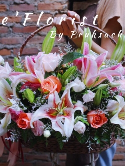 T16 Fruit+Flower in basket