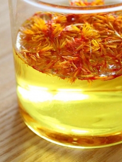 น้ำมัน Safflower Oil 1 kg