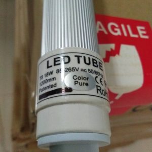 LED-T8 18W 220V Color Pure 1200mm.