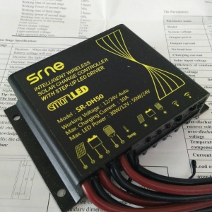 ตัวควบคุมการชาร์จแบตเตอรี่ แบบ PWM ขนาด 8A 12/24V SR-DH50